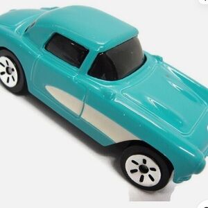 Maisto 1957 Chevrolet Corvette Blue Vintage #11230 Diecast Model